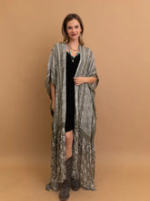 Load image into Gallery viewer, Free Flow Paisley Kimono