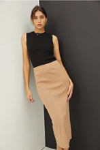 Load image into Gallery viewer, Knitted High Rise Midi Skirt