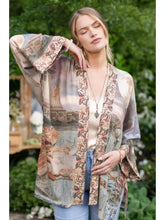 Load image into Gallery viewer, Imaginarium Matinee Cropped Kimono
