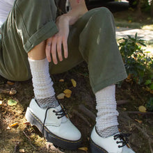 Load image into Gallery viewer, Seashell Slouch Solmate Socks