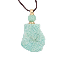 Load image into Gallery viewer, Essential Oil and Crystal Necklaces by Zengo