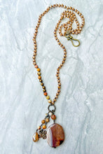 Load image into Gallery viewer, Gizelle Necklace in Taupe Mix