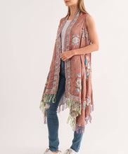 Load image into Gallery viewer, Amber Thick Stitch Embroidered Vest - Coral Rose