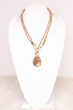 Load image into Gallery viewer, Gizelle Necklace in Taupe Mix