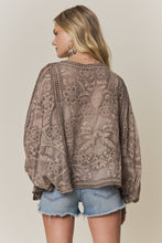 Load image into Gallery viewer, BOHO EMBROIDERED KIMONO CARDIGAN
