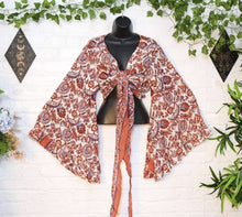Load image into Gallery viewer, Bohemian Floral Wrap Top