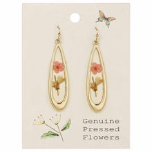 Load image into Gallery viewer, Pink Dried Flower Long Teardrop Gold Earrings