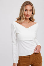 Load image into Gallery viewer, SURPLICE V-NECK KNIT TOP