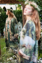 Load image into Gallery viewer, The Mythmaker Matinée Duster Kimono