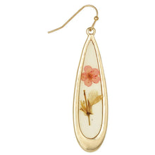 Load image into Gallery viewer, Pink Dried Flower Long Teardrop Gold Earrings
