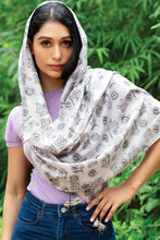 Load image into Gallery viewer, Up-Cycled Silk Sari Tassel Scarves