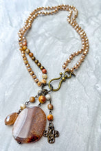 Load image into Gallery viewer, Gizelle Necklace in Taupe Mix