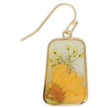Load image into Gallery viewer, Cottage Floral Dried Sunflower Earring
