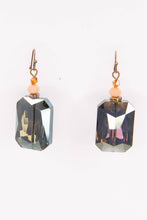 Load image into Gallery viewer, Winnie Earrings