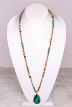 Load image into Gallery viewer, Sabrina Necklace in Jade