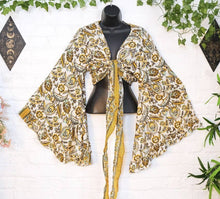 Load image into Gallery viewer, Bohemian Floral Wrap Top