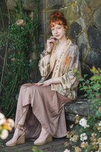 Load image into Gallery viewer, Lovelight Pixie Cropped Kimono