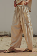 Load image into Gallery viewer, Washed Denim Utility Wide Leg Pants With Cargo Pockets