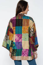 Load image into Gallery viewer, Reversible Kantha Silk Kimono Jacket