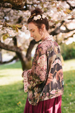 Load image into Gallery viewer, Make A Wish Pixie Duster Cropped Kimono