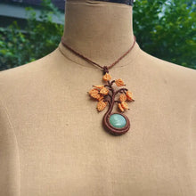 Load image into Gallery viewer, Dryad Tree Leaves Gemstone Necklace