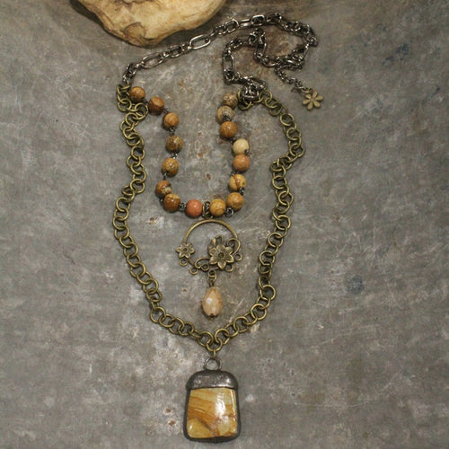 Floral Pendant Drop Necklace