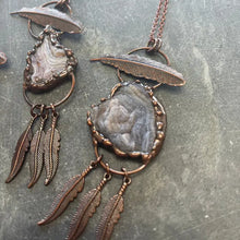 Load image into Gallery viewer, Taos Feather Motif Druzy Quartz Necklace