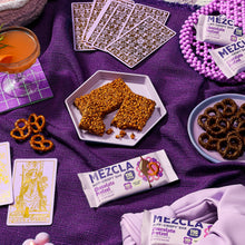 Load image into Gallery viewer, Mezcla Chocolate Pretzel