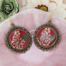 Load image into Gallery viewer, Antique Gold Dried Flower Red Cameo Earrings