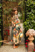 Load image into Gallery viewer, Stay Gold Opera Duster Kimono Robe w/ Rabbits Flowers &amp; Bees