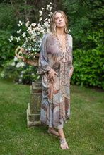 Load image into Gallery viewer, Imaginarium Matinee (Opera) Duster Kimono Robe