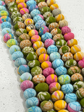 Load image into Gallery viewer, Saree Bead Garland | Pattern | Spring