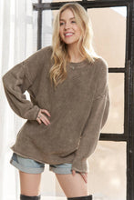 Load image into Gallery viewer, RIBBED TEXTURE OVERSIZED SWEATER
