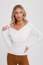 Load image into Gallery viewer, SURPLICE V-NECK KNIT TOP