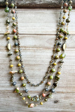 Load image into Gallery viewer, Medina Necklace Unakite