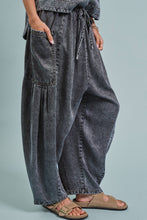 Load image into Gallery viewer, Washed Denim Utility Wide Leg Pants With Cargo Pockets